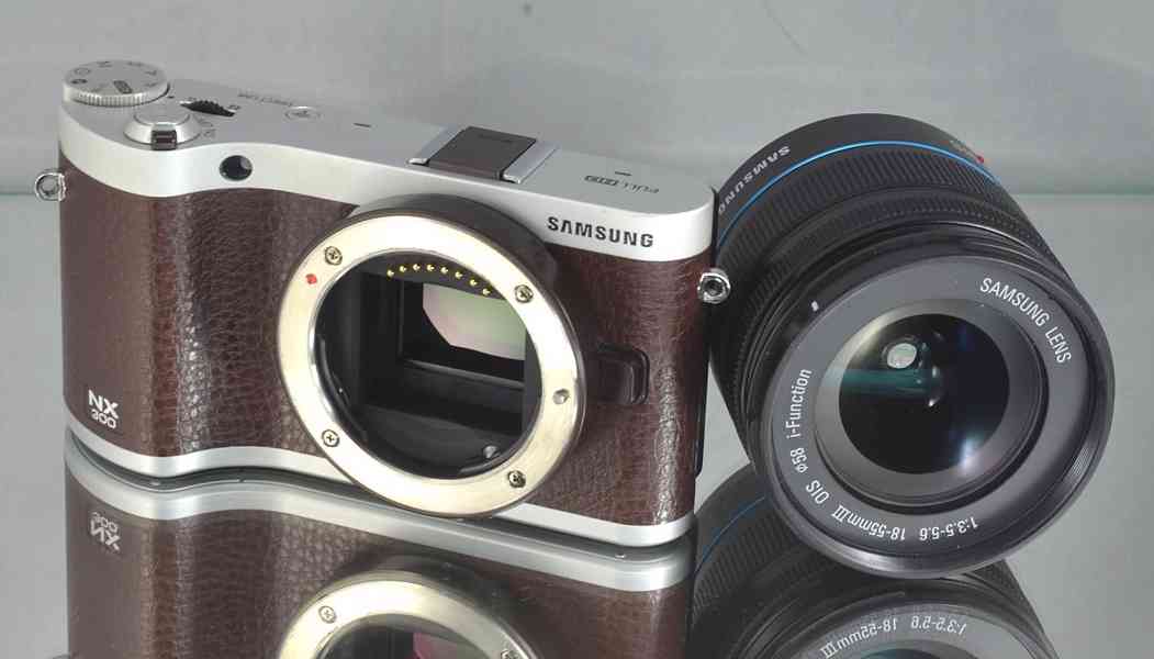 Samsung NX300+NX18-55mm 20,3Mpx*Full HDV*Wi-Fi/NFC - foto 3