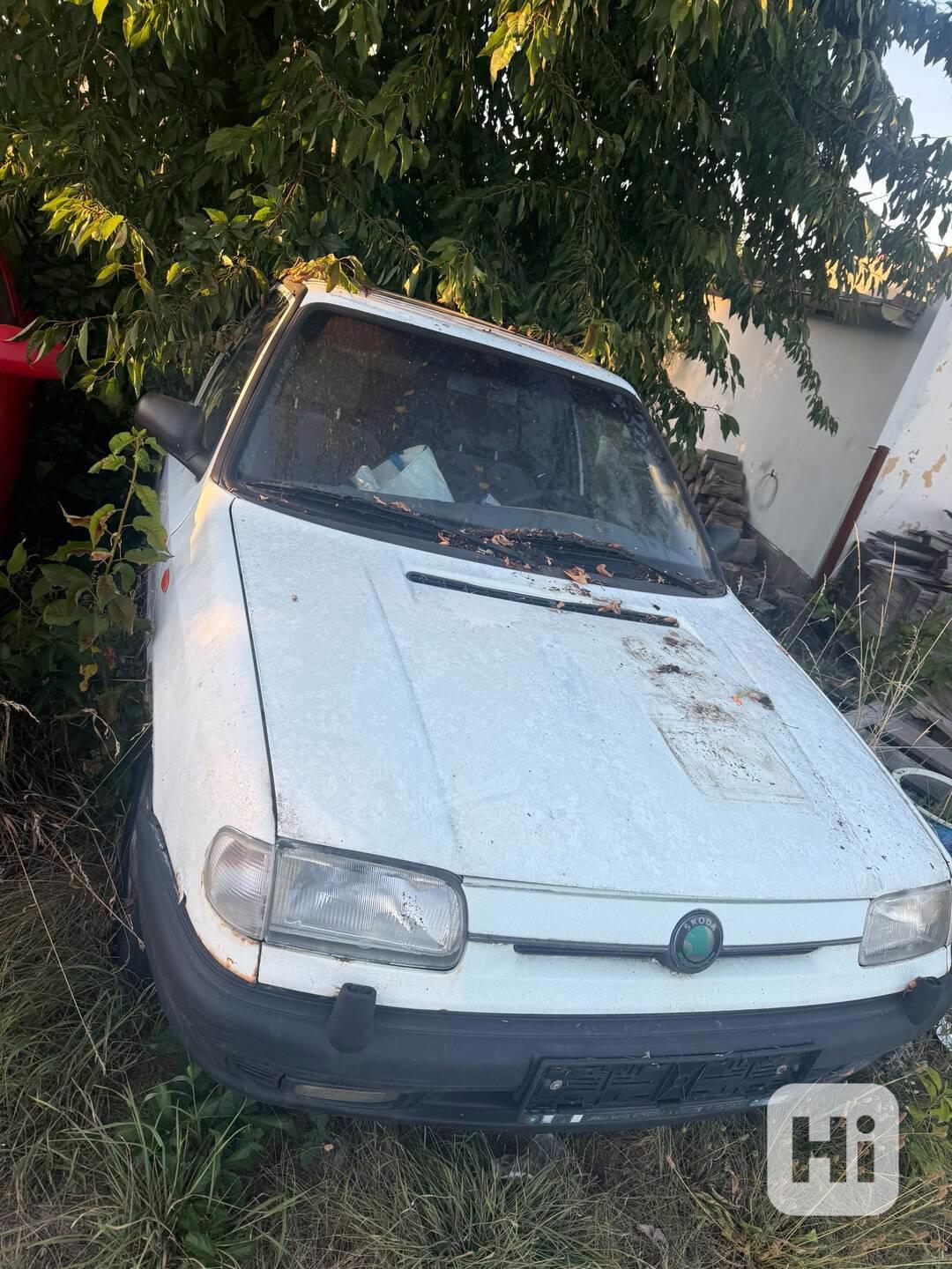 Položka č. 11 – Osobní automobil Škoda Felicia - foto 1