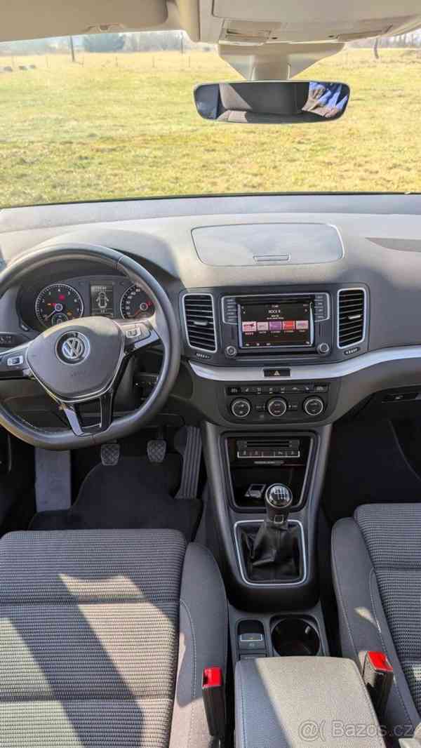Volkswagen Sharan 1,4   TSI záruka 7/27 - foto 10