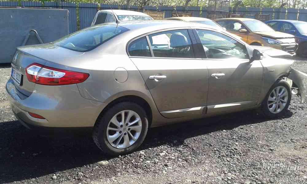 Renault Fluence 1.5 DCI 81 kw LIMITED 2014 - foto 7