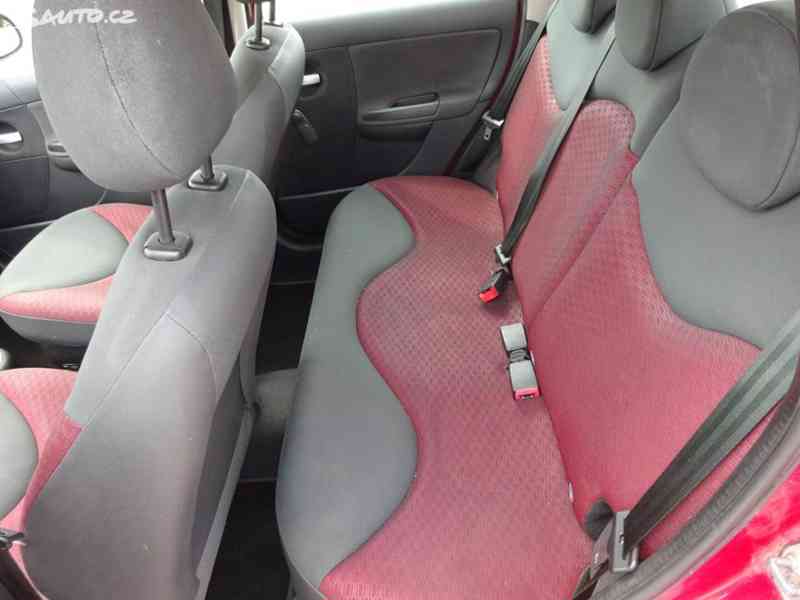 Citroen C3 1.1i r.v.2009 2.Maj.serv.kníž.ČR STK:4/2027 - foto 11