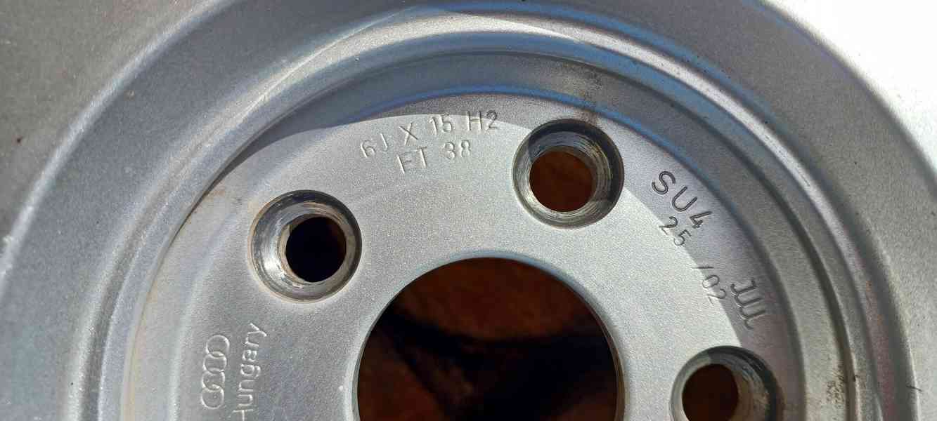 Ultralehké kované ALU Audi 15" 5x100 zachovalé+zánovní pneu - foto 13