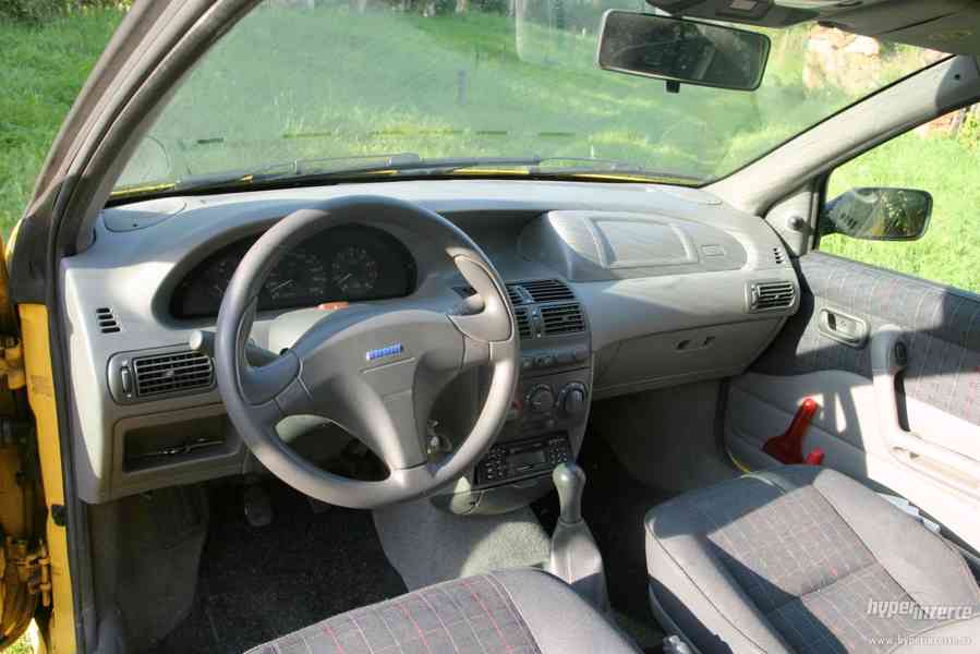 Fiat Punto 1.1i - foto 5