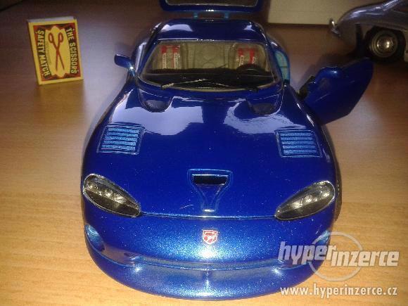 Model Dodge Viper Bburago 1:18 - foto 1