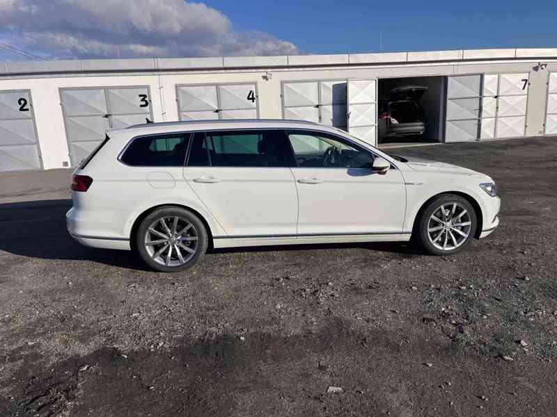 VW Passat Variant 2.0 Tdi Highline - foto 26