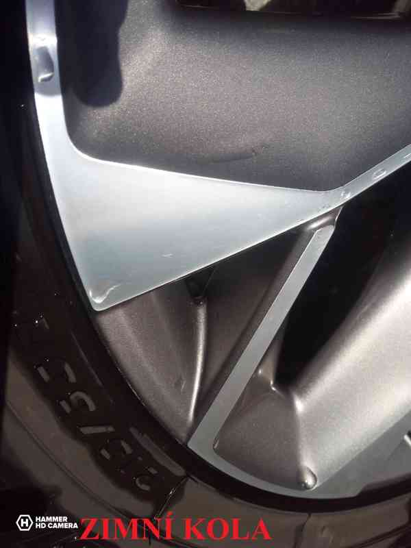 PEUGEOT 2008 Allure 1.5 BlueHDi 81Kw - foto 44