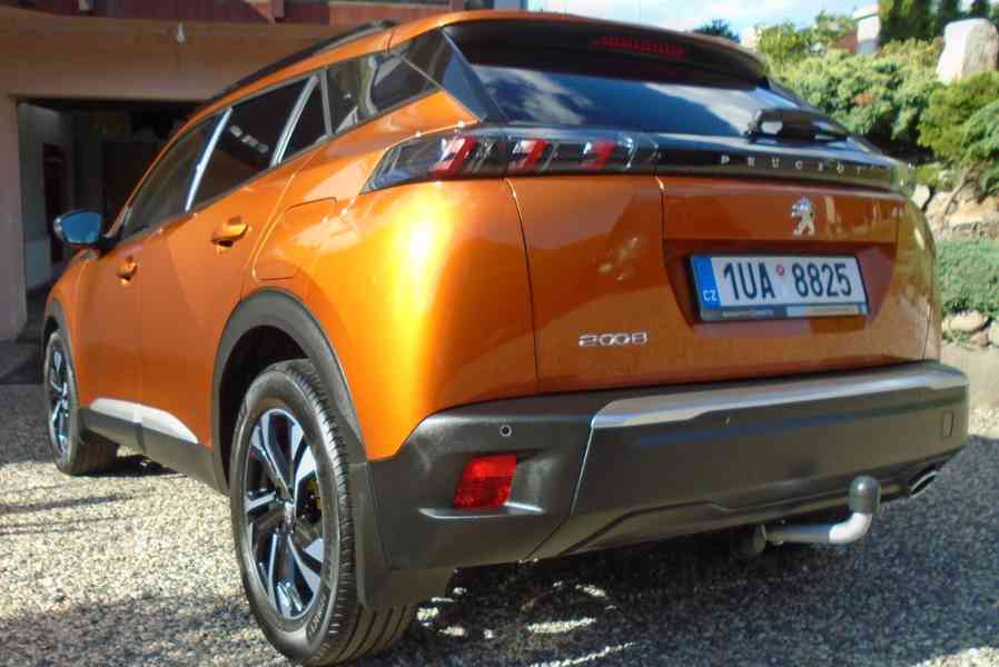 PEUGEOT 2008 Allure 1.5 BlueHDi 81Kw - foto 64