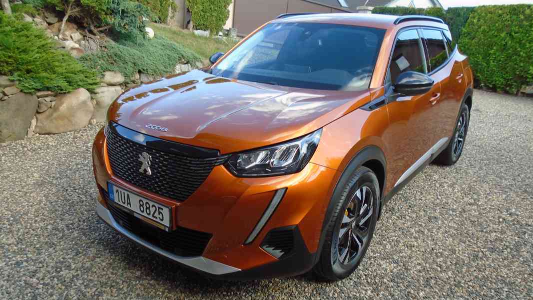 PEUGEOT 2008 Allure 1.5 BlueHDi 81Kw - foto 39