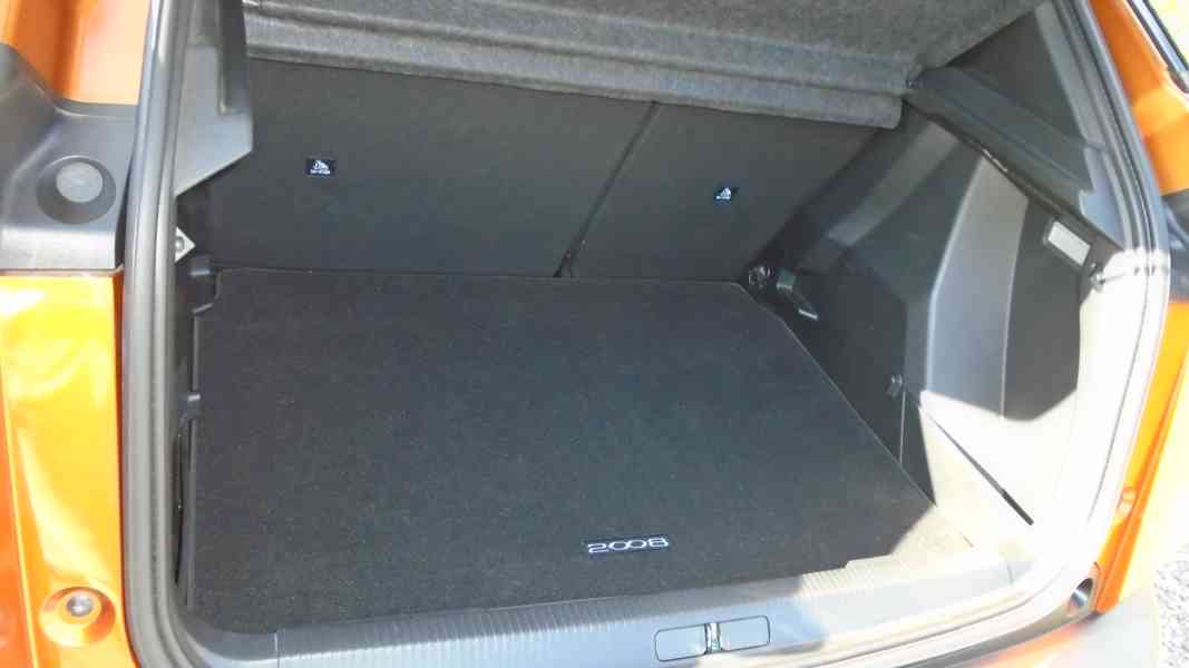 PEUGEOT 2008 Allure 1.5 BlueHDi 81Kw - foto 72