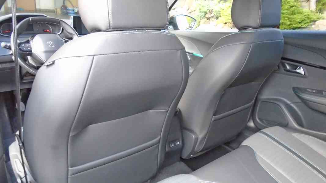 PEUGEOT 2008 Allure 1.5 BlueHDi 81Kw - foto 28