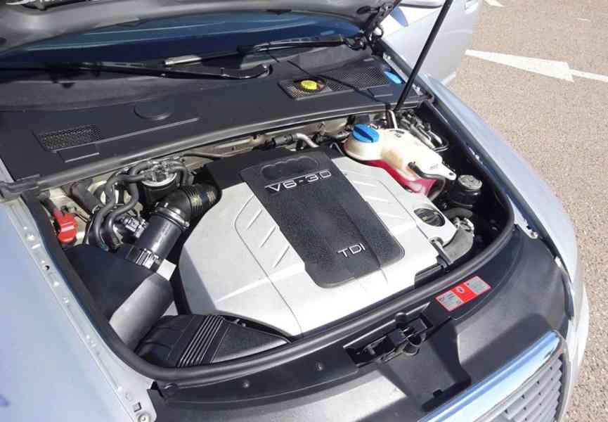 Audi A6 3.0 TDI QATTRO (171 KW)r.v.2007 - foto 18
