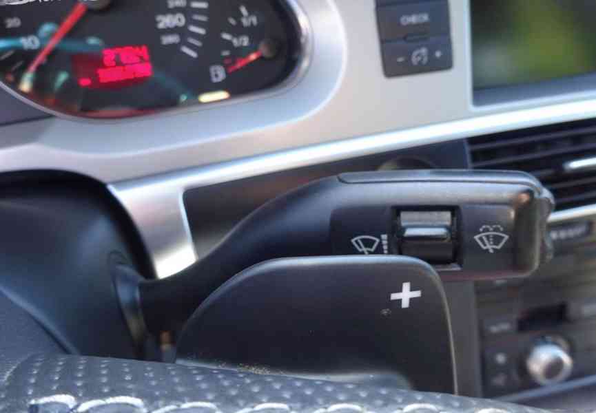 Audi A6 3.0 TDI QATTRO (171 KW)r.v.2007 - foto 9