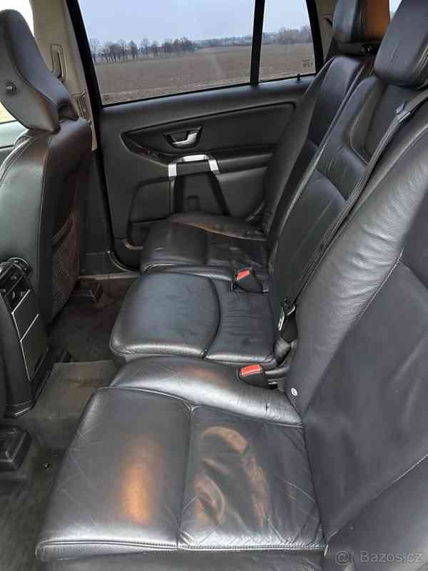 Volvo XC90 2,4 - foto 10