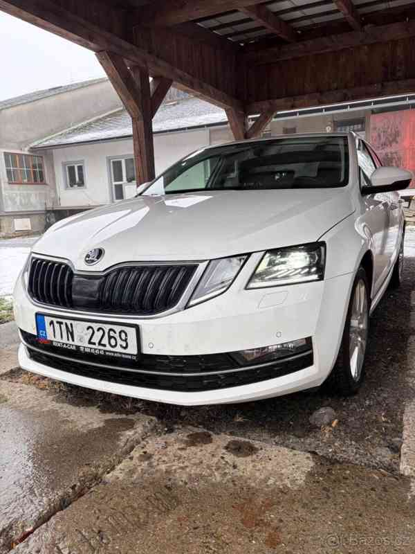 Škoda Octavia 1,6   TDI 85kw - foto 1