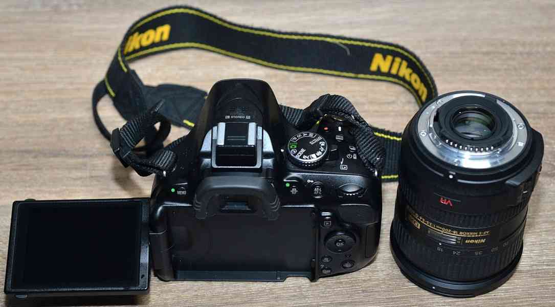 Nikon D5200 + AF-S 18-200mm G VR *UV*10000 Exp. - foto 5