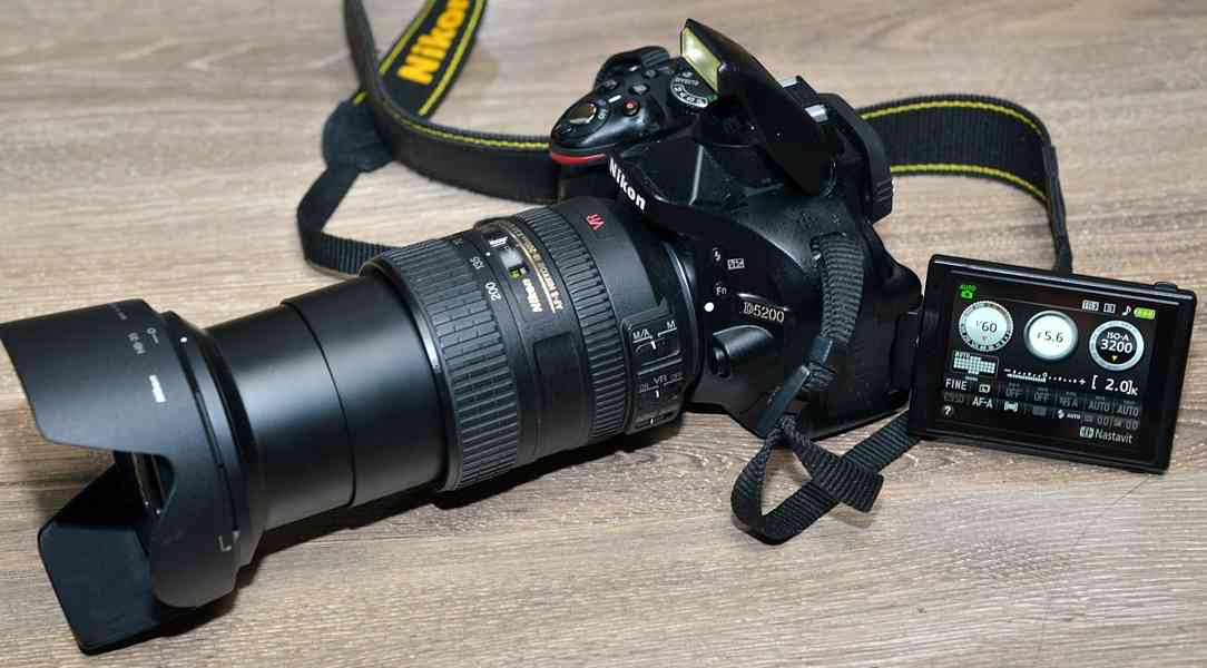 Nikon D5200 + AF-S 18-200mm G VR *UV*10000 Exp. - foto 6