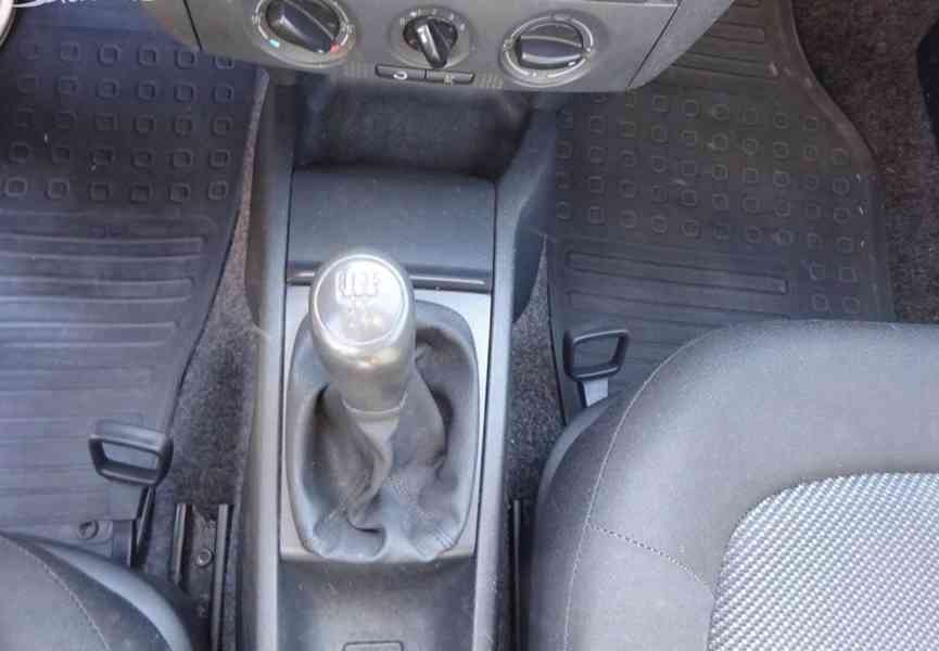 Škoda Fabia 1.9 SDI Combi r.v.2005 (STK:9/2028) - foto 10