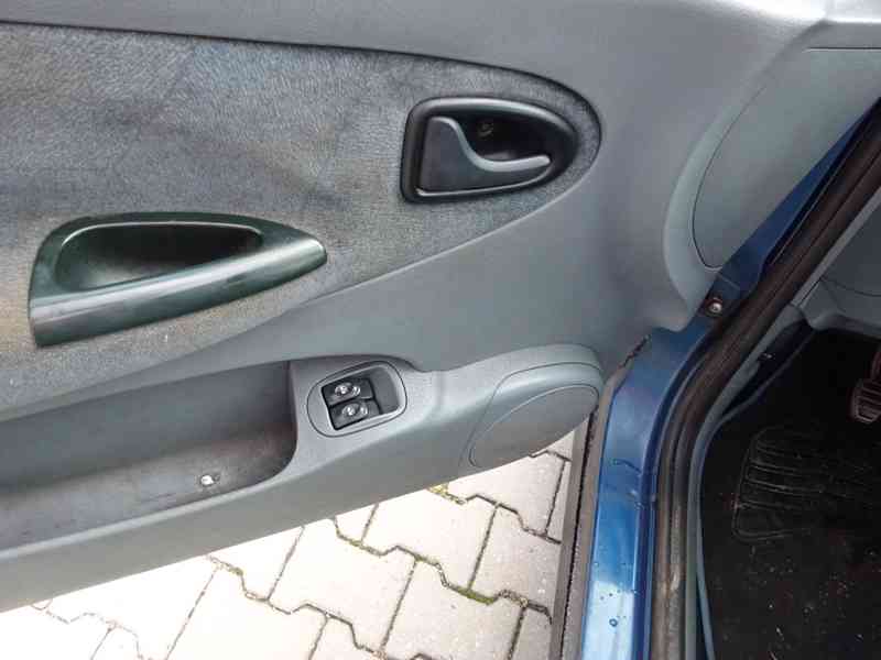 Renault Megané Scenic 2.0i r.v.1997 stk8/2022 - foto 6