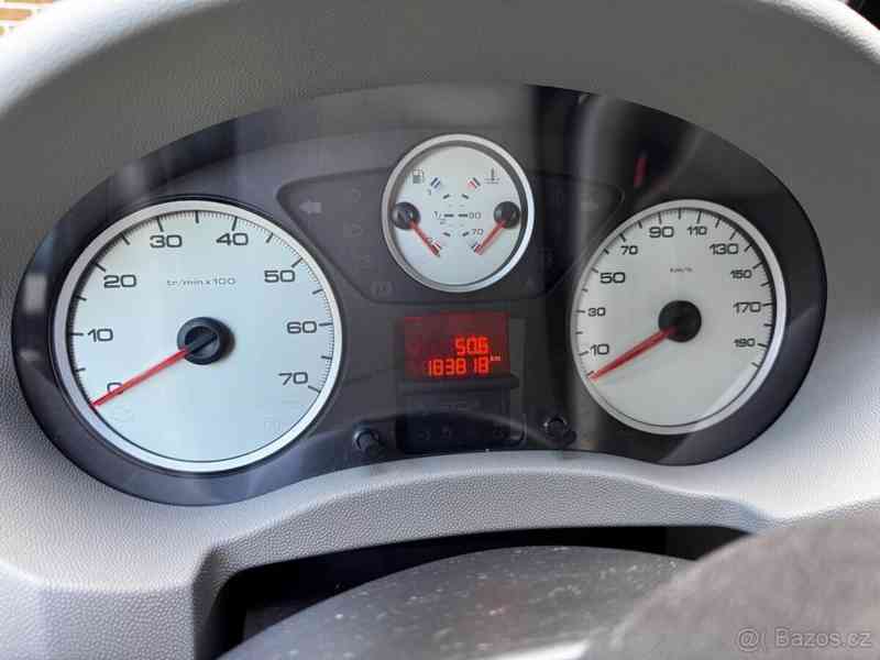 Peugeot Expert 2,0 Tepee HDi – 8 míst, klima - foto 3