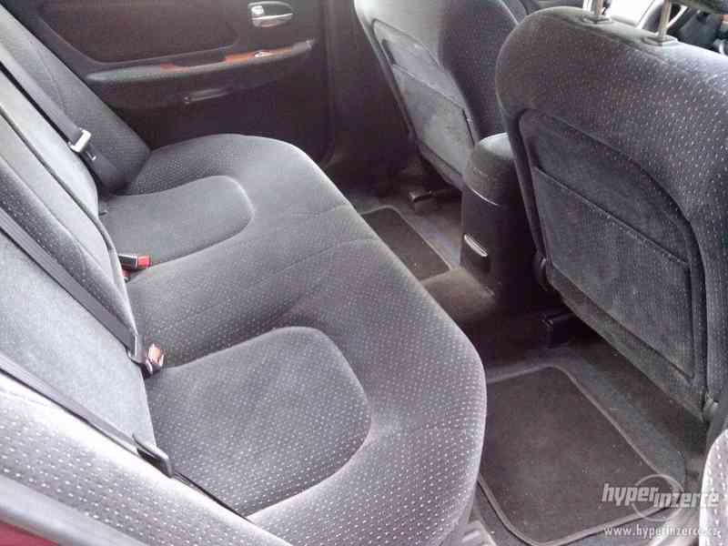 Hyundai Sonata - foto 4