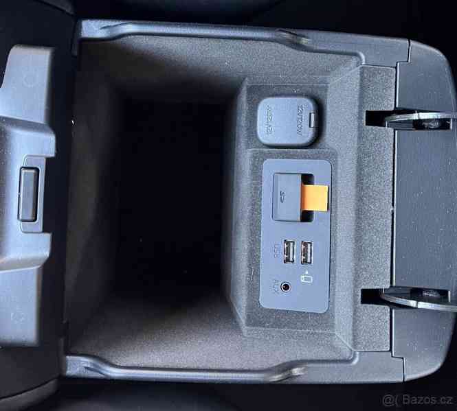 Mazda 6 2,5   Skyactiv-G 194 A/T Takumi 2024 - foto 17