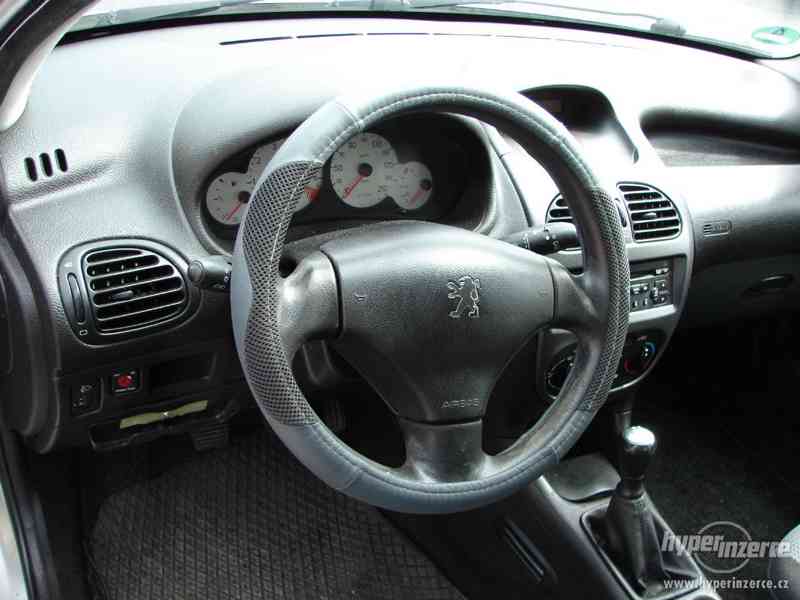 Peugeot 206 1,4 i (r.v.-2005) - foto 5