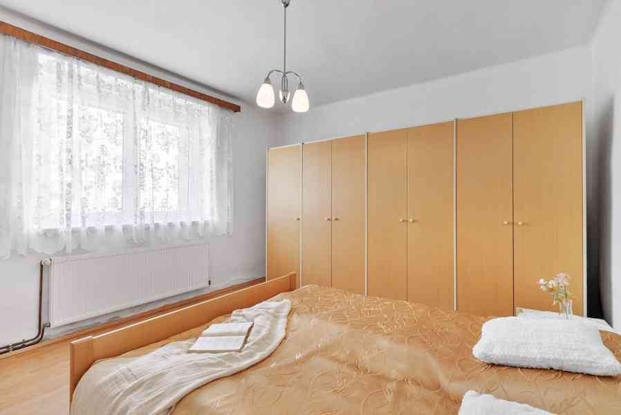 Prodej rodinného domu 4+1 s garáží a zahrádkou, Kosmonosy - foto 11