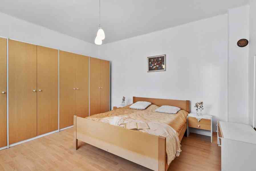 Prodej rodinného domu 4+1 s garáží a zahrádkou, Kosmonosy - foto 10