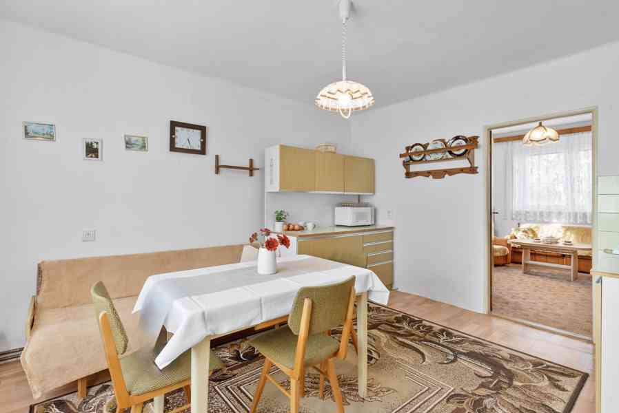 Prodej rodinného domu 4+1 s garáží a zahrádkou, Kosmonosy - foto 4