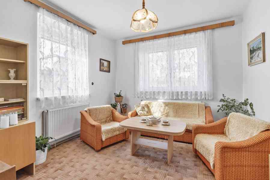 Prodej rodinného domu 4+1 s garáží a zahrádkou, Kosmonosy - foto 9