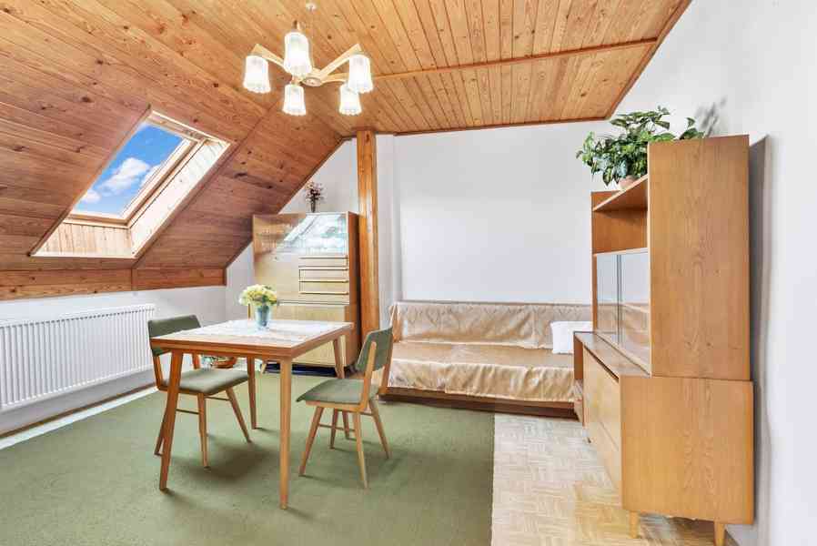 Prodej rodinného domu 4+1 s garáží a zahrádkou, Kosmonosy - foto 12
