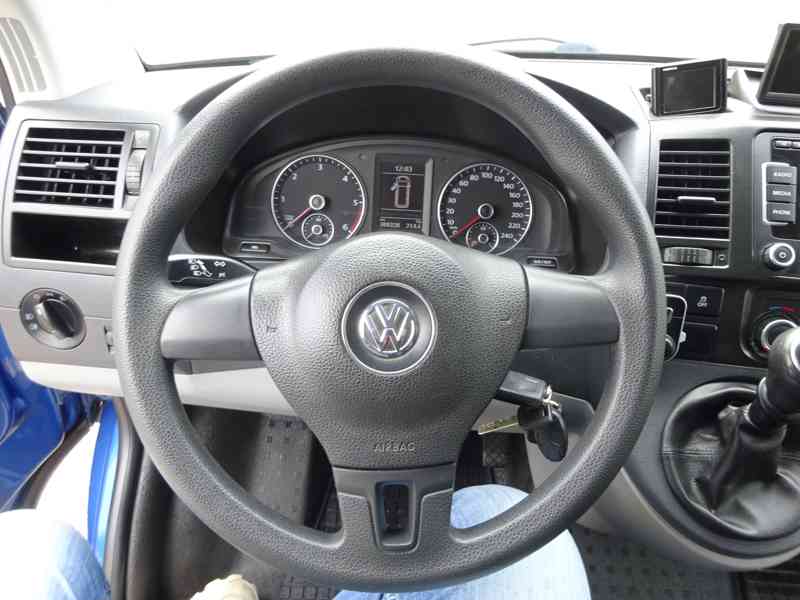 VW Transporter 2.0 TDI 4x4 r.v.2010 (103 kw) Koup.ČR - foto 10