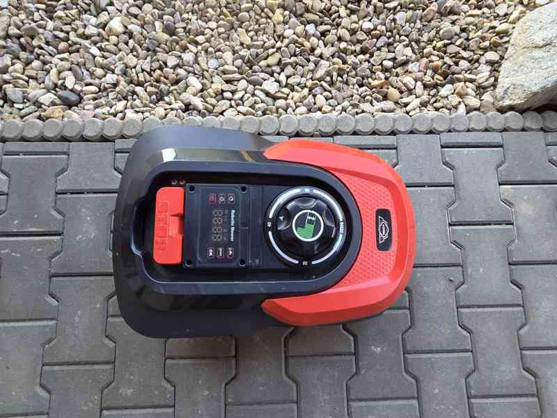 Robotická sekačka Hecht - foto 6