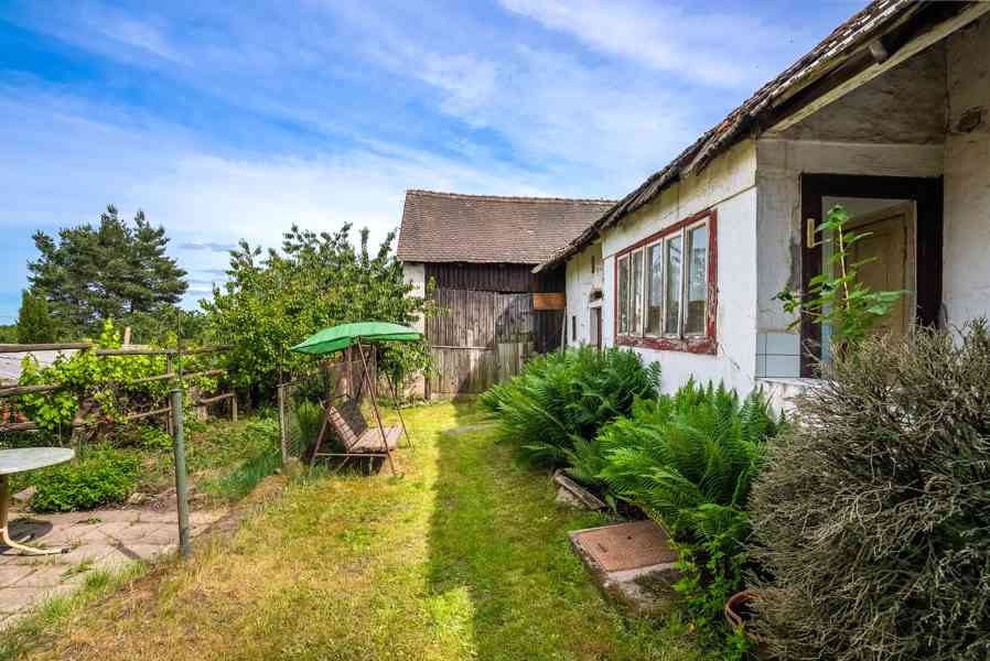 Prodej domu/chalupy 2+1 s hospodářskými budovami, Chvaletice - foto 10