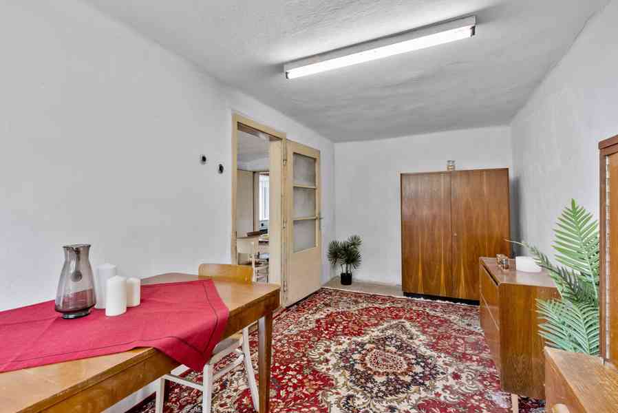 Prodej domu/chalupy 2+1 s hospodářskými budovami, Chvaletice - foto 17