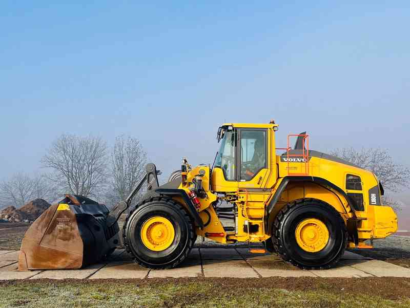 Kolový nakladač Volvo L180H (Možnost leasingu) - foto 2