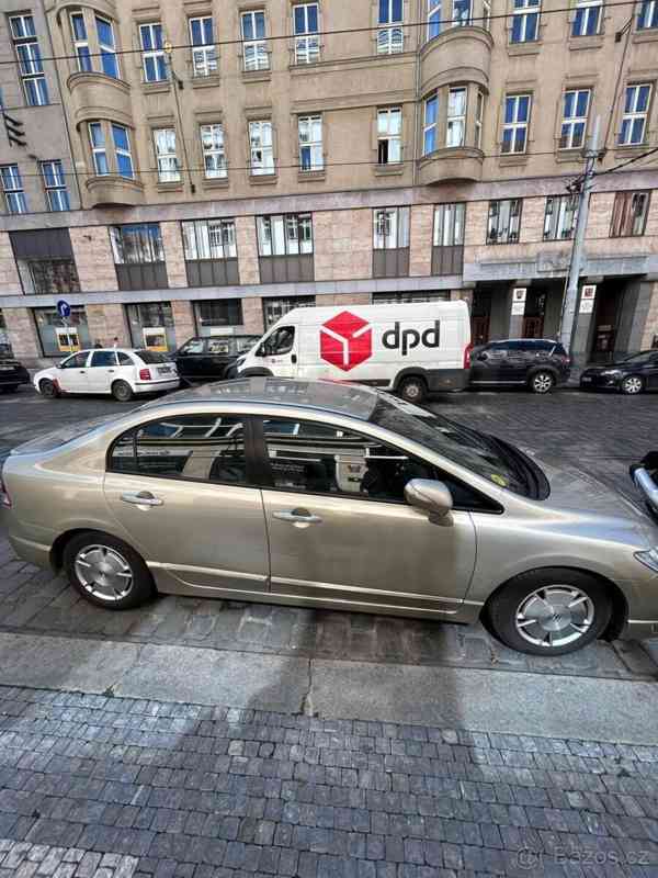 Honda Civic 1,3 - foto 4