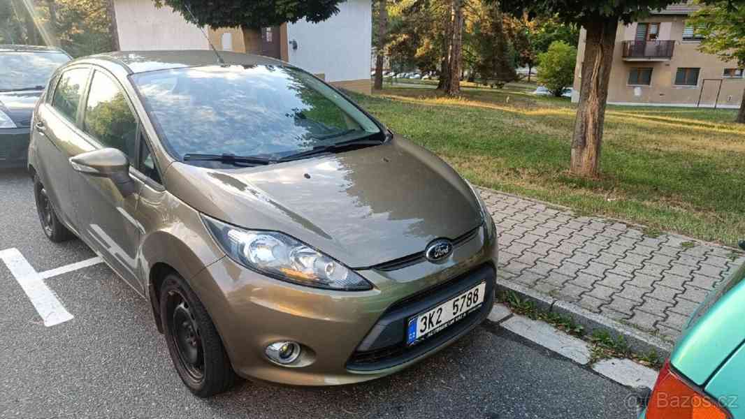 Ford Fiesta 1,2 - foto 2