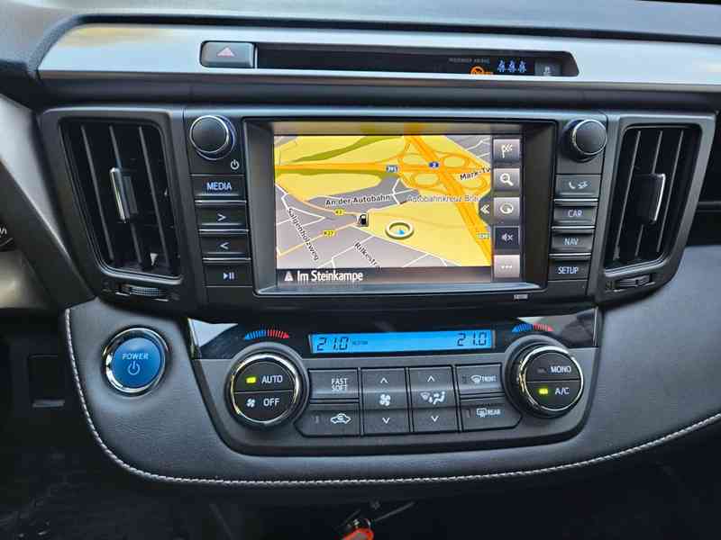 Toyota RAV 4 2.5 4x4 Hybrid 114/145kw  - foto 9
