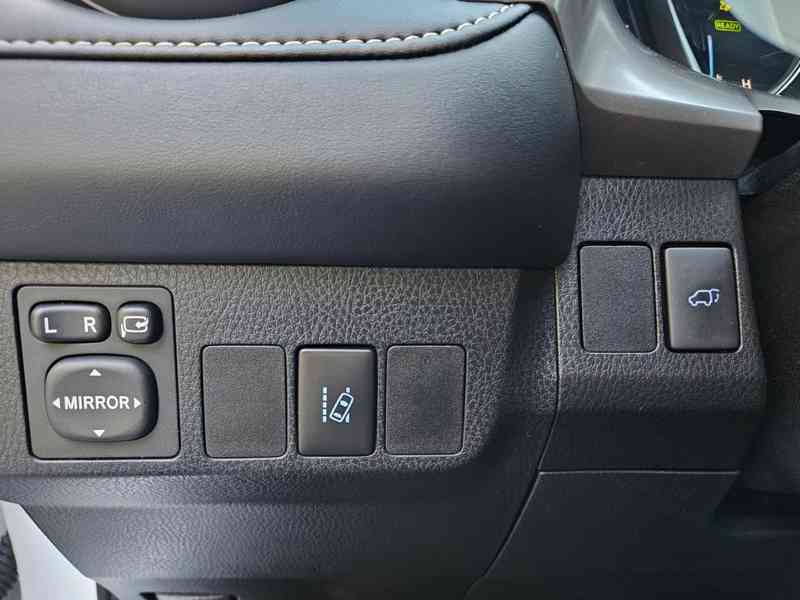 Toyota RAV 4 2.5 4x4 Hybrid 114/145kw  - foto 4