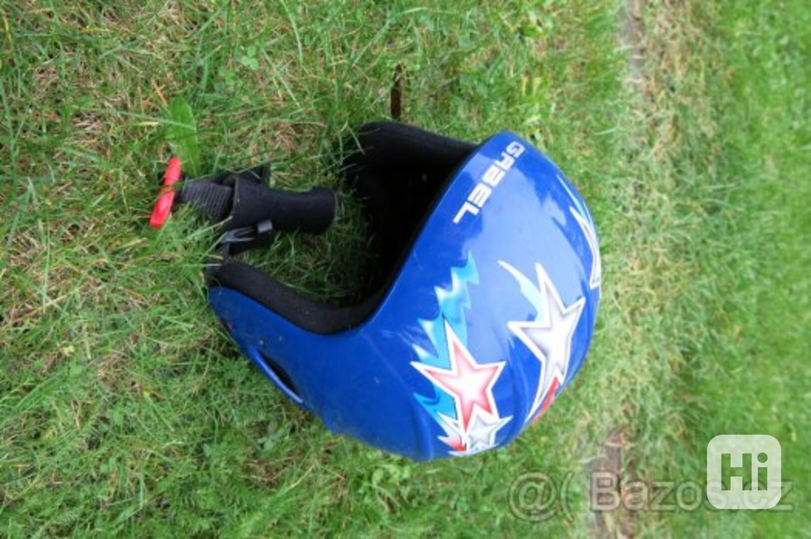Prodám dětskou lyžařskou helmu  - foto 1