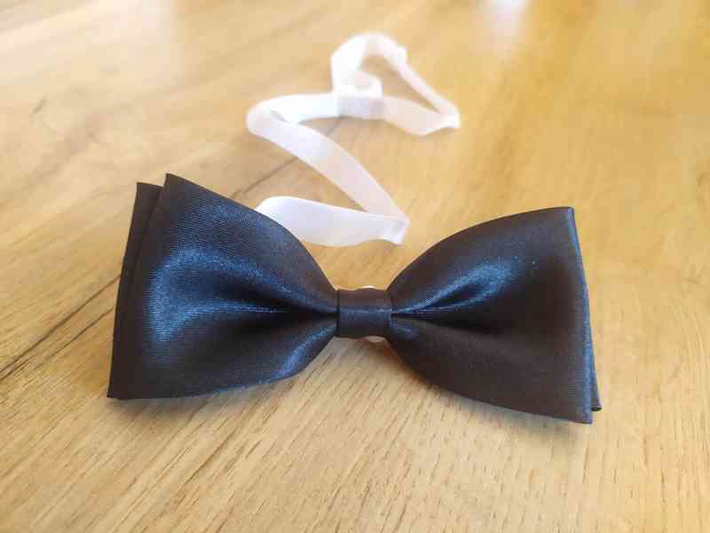 Oblek (vel. L) + společenské boty (42-43), jako nové - foto 14