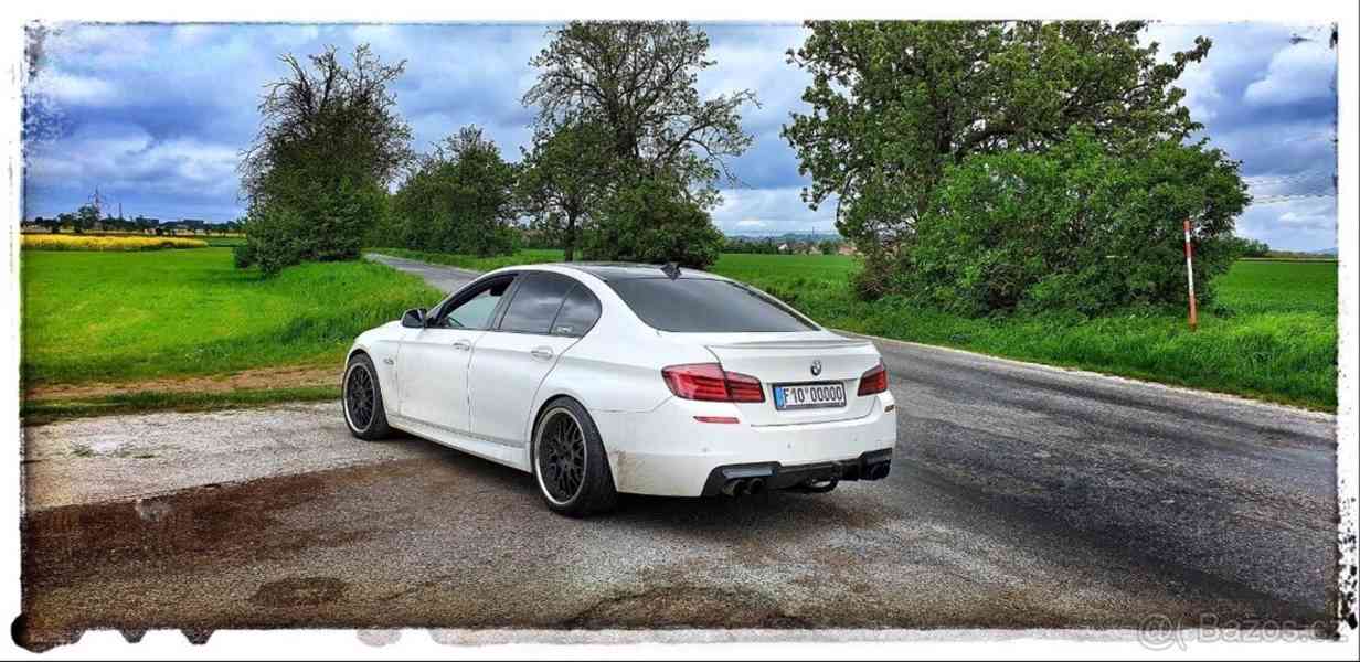 BMW Řada 5 3,0 530xd - foto 2