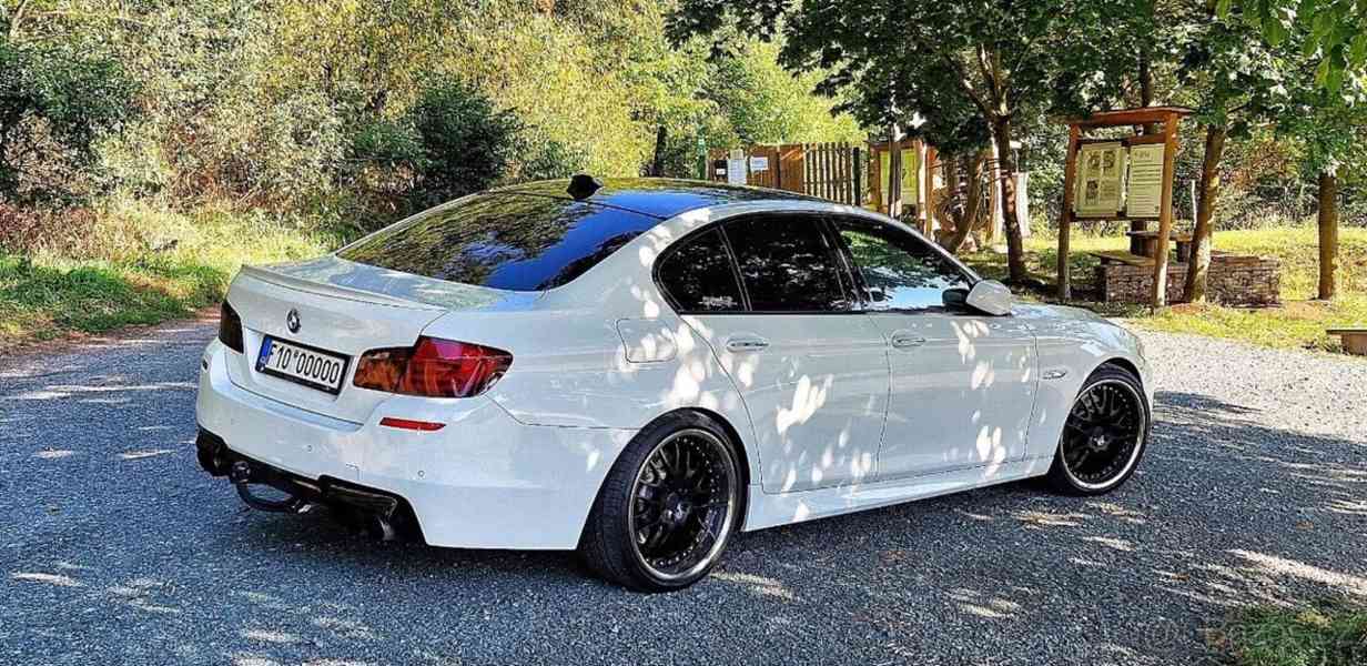 BMW Řada 5 3,0 530xd - foto 1