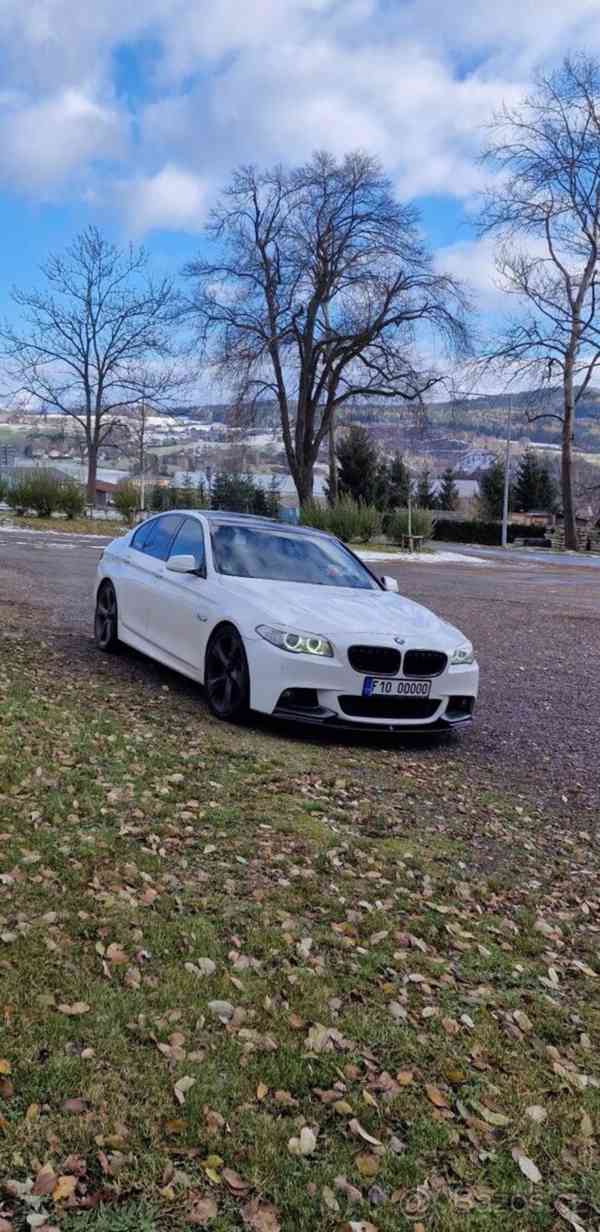 BMW Řada 5 3,0 530xd - foto 4