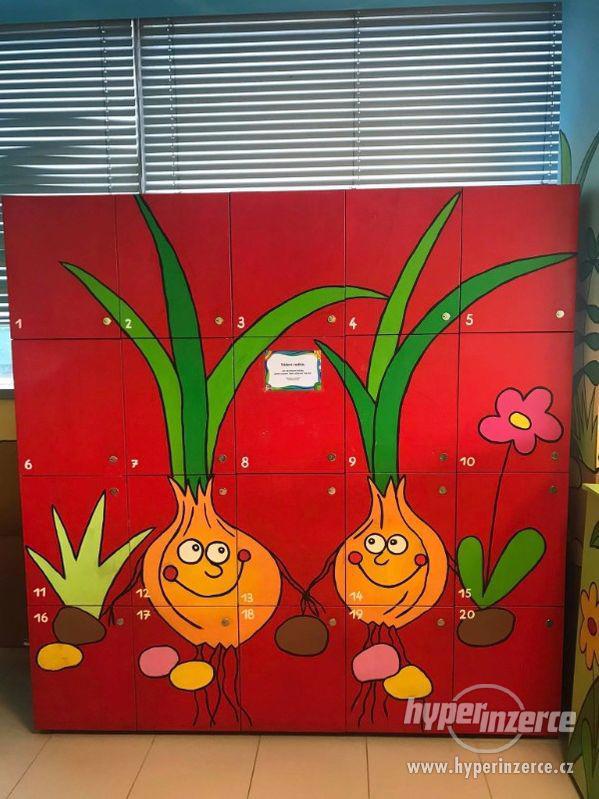 Nábytek do dětského koutku či herny za odvoz - foto 8