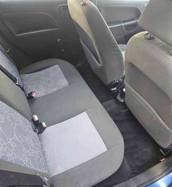 Ford Fiesta 1.3 r.v.2007 - foto 10