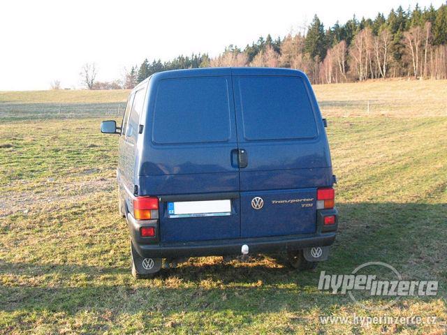 Prodám VW Transporter T4 LONG 2,5 TDI - foto 3