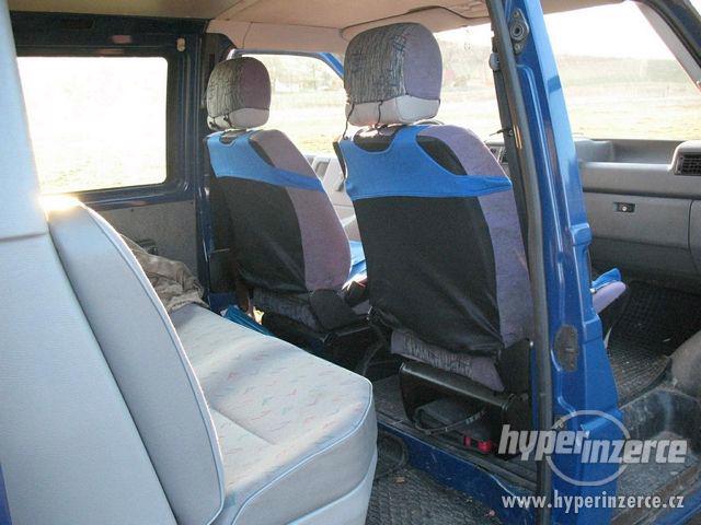 Prodám VW Transporter T4 LONG 2,5 TDI - foto 9
