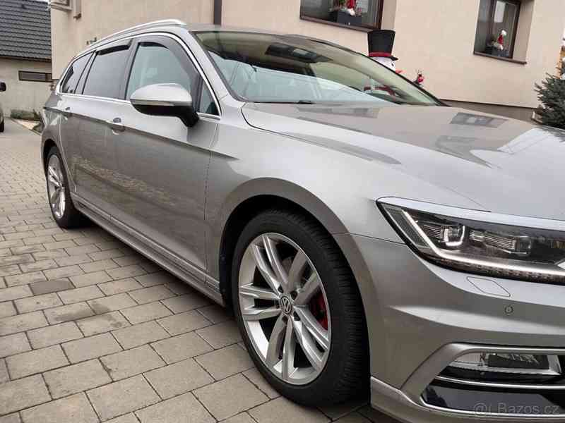 Volkswagen Passat 2,0   B8 Variant - foto 16